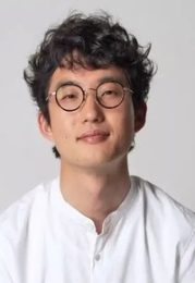 Mukau Nakamura