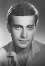 Özden Çelik